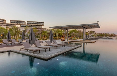 San José del Cabo Villa | Find Paradise in this Luxury Villa nestled in the corridor of Cabo San Lucas!