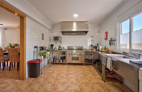 Aigues Villa | Casa ideal para familias y amigos, con 5 habitaciones con baño ensuite