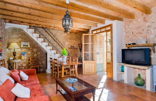Costitx Villa | FINCA CAN MARIA COSTITX - Villa con piscina privada en Costitx. WiFi Gratis