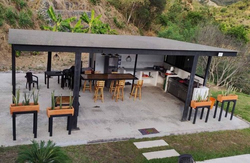 Antioquia Villa | Finca Carmessie Con Hermosas Vistas