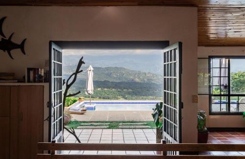 Apulo Apartamento | FINCA CON VISTA DESLUMBRANTE - Rinconada, descanso total