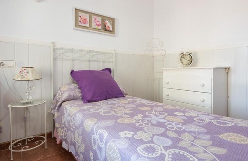 Casabermeja Chalet De Esquí | Finca ecológica Colores