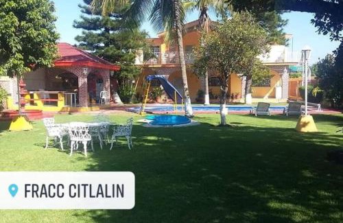 Ayala Casa | Finca girasoles