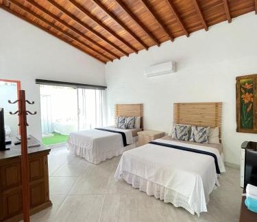 Santa Fe de Antioquia Hotel | Finca Hotel Guadalupe