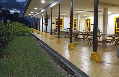Armenia Hotel | Finca Hotel El Meson