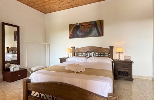 Armenia Casa | Finca Hotel Monte Paz