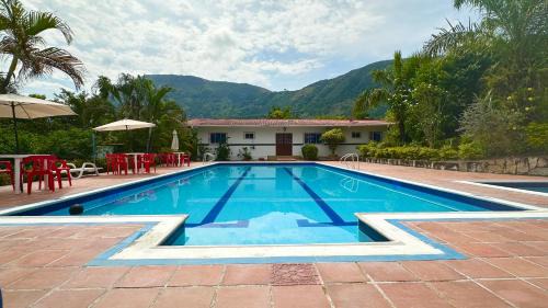Apulo Cabina | Finca Hotel Villaruth