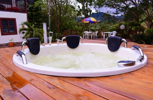 El Penol Casa | Finca La Concordia