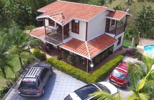 El Penol Casa | Finca La Concordia