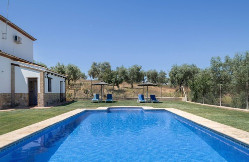 Setenil de las Bodegas Casa | Casa Rural La Pedrosa con vistas a la montaña, Wi-Fi y aire acondicionado