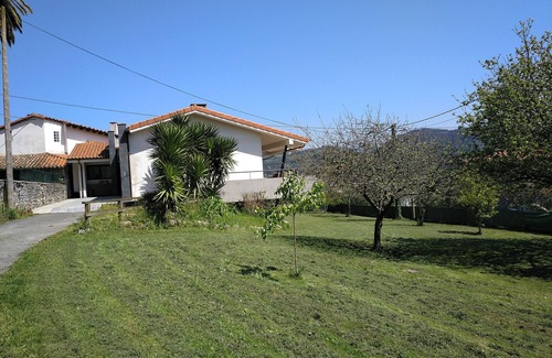 Bedrinana Chalet De Esquí | Finca La Forna ubicada en la reserva natural ría de Villaviciosa, Asturias