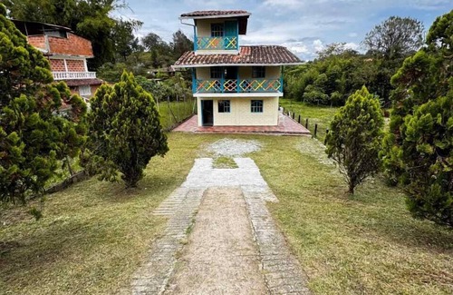 Guatape Cabaña | Finca Playa Hermosa
