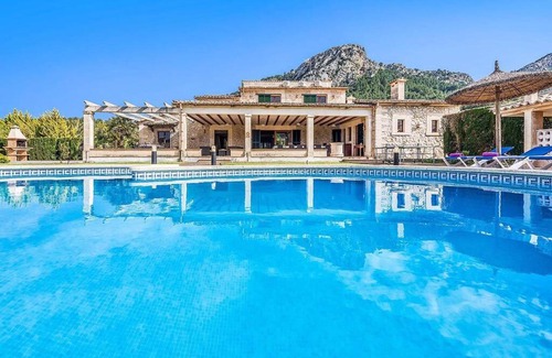 Pollensa Villa | Finca Rafalet, Pollensa by Renthousing