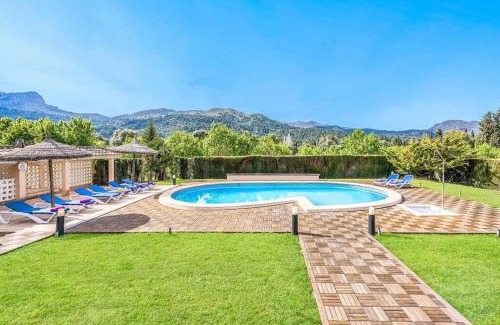 Pollensa Villa | Finca Rafalet, Pollensa by Renthousing