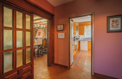 Valdemanco Casa | Finca 'Villa Karina' con vistas a la montaña, piscina privada y Wi-Fi