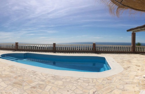 Vélez-Málaga Casa | Finca con una vista fantástica del mar y las montañas.