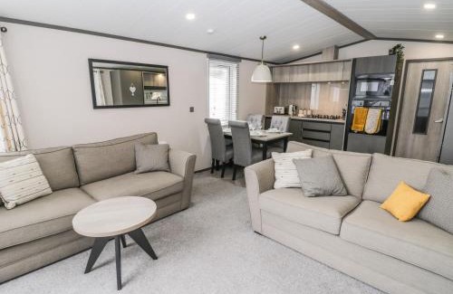 Cayton Bay Casa | Finch 59