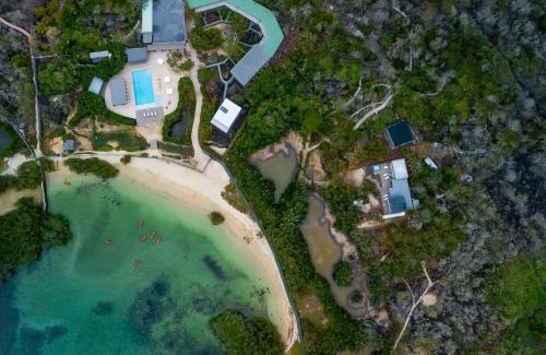 Bahía de la Academia Hotel | Finch Bay Galapagos Hotel