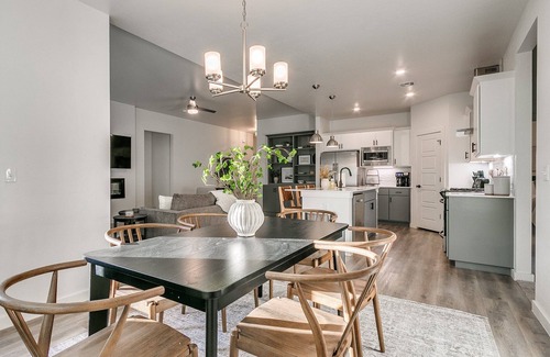 Edmond Casa | Find Your Bliss on 183rd