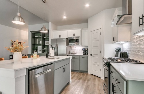 Edmond Casa | Find Your Bliss on 183rd