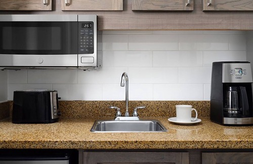 Palm Beach Shores Complejo | 𝐅𝐢𝐧𝐝𝐢𝐧𝐠 𝐌𝐞𝐢𝐥𝐢- Beachfront Fun@ Ocean Pointe Resort+Amenities, STUDIO