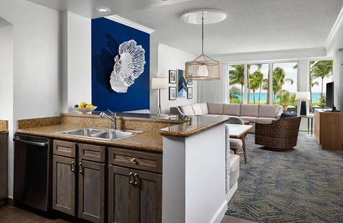 Palm Beach Shores Complejo | 𝐅𝐢𝐧𝐝𝐢𝐧𝐠 𝐌𝐞𝐢𝐥𝐢-Beachfront Fun@Ocean Pointe Resort+Amenities,3BR Villa
