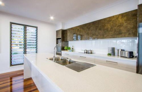 Agnes Water Casa | Finding Solace - Sunrise at 1770