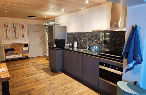 Sprang-Capelle Apartamento | Fine ground floor apartment. Atmospheric, comfortable and child-friendly.