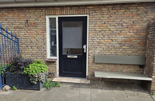 Sprang-Capelle Apartamento | Fine ground floor apartment. Atmospheric, comfortable and child-friendly.