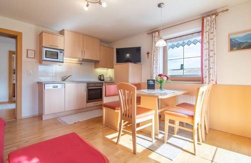 Strass im Zillertal Apartamento | Fine holiday home on a farm