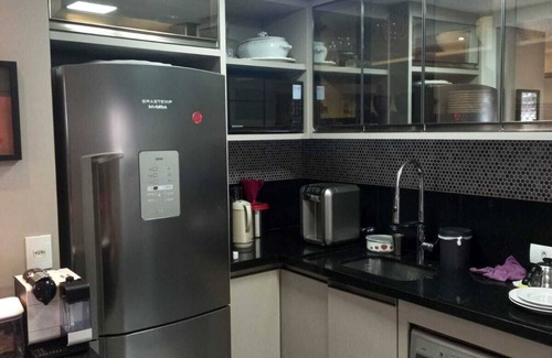 Arapongas Apartamento | FINELY FURNISHED AND DECORATED APARTMENT WITH COMMUNAL LEISURE AREA