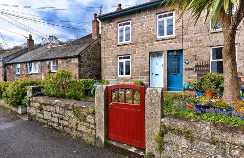 Mousehole Casa | Finest Retreats - Cosy Mousehole Cottage With Sea Views
