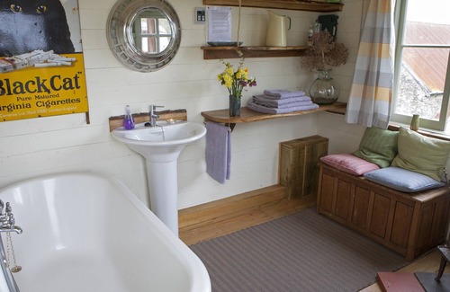 Westbrook Court Chalet De Esquí | Majestic Bus
