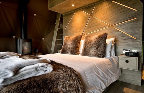 Chiddingstone Hoath Chalet De Esquí | Finest Retreats - Hever Luxury Dome