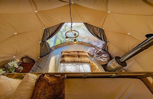 Chiddingstone Hoath Chalet De Esquí | Finest Retreats - Knole Luxury Dome