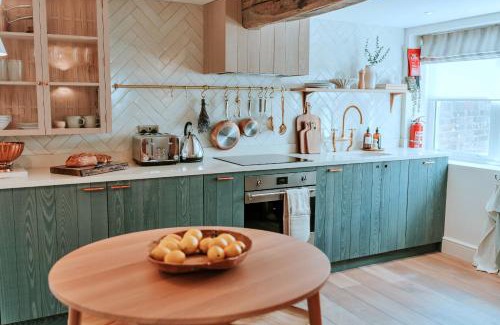 Tenterden Casa | Finest Retreats - The Old Stables at Tenterden