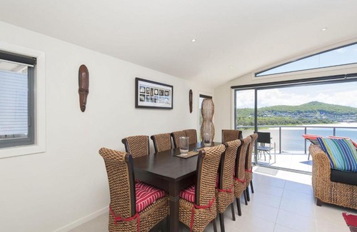 Fingal Bay Casa | Fingal Surf and Sand Pacific Drive 14A