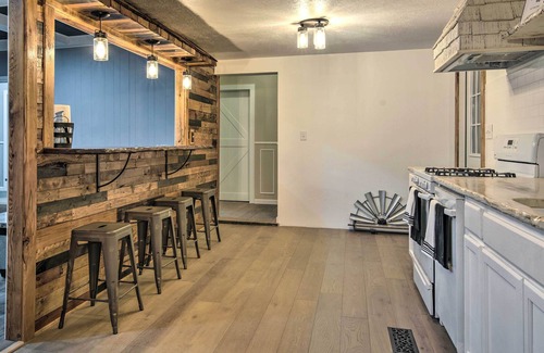 Etna Casa | Finger Lakes Home ~ 18 Mi to Cornell University!