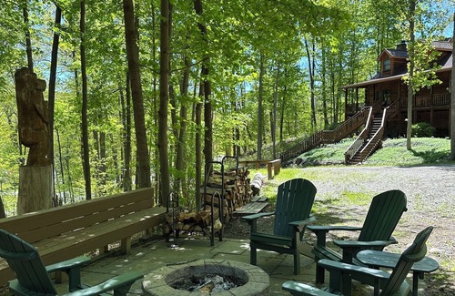 Pulteney Cabina | Finger Lakes Lodge overlooking Keuka Lake with 1st floor master bed & bath!