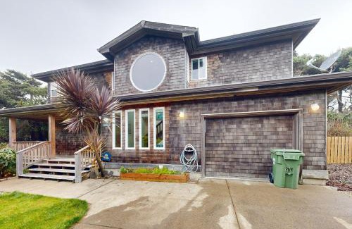 Yachats Casa | Finisterre Cottage