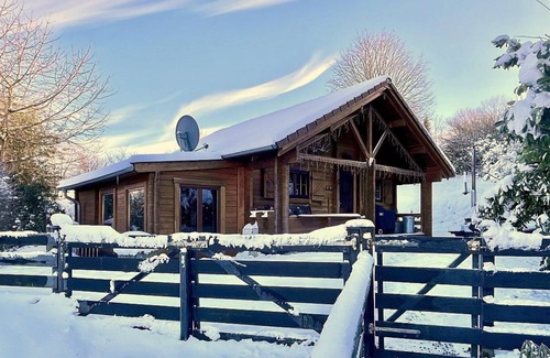 Diemelsee Casa | Finnish log cabin with hot tub near Willingen and Lake Diemel