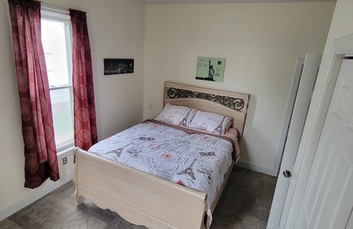 Owosso Casa | Fins Inn Apt A