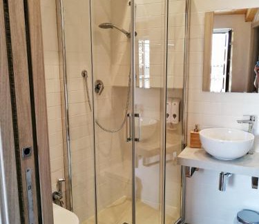 Monforte d'Alba Apartamento | FIORDAELISA APARTMENT