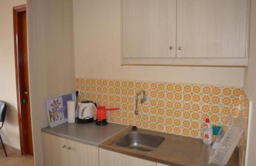 Akrotiri Casa | FIORE ROOMS