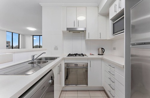 Parramatta Hotel | Fiori Apartments