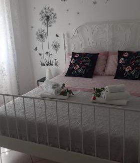 Caprarola Apartamento | Fiori e farfalle apartment