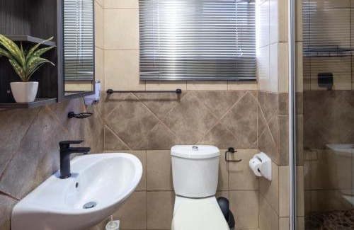 Lephalale Casa | Fire and Ice Guesthouse Lephalale