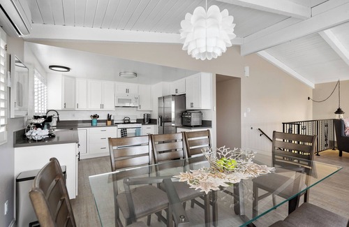 Pierpont Bay Casa | Fire Displaced? Nearly Beachfront house + Dogs