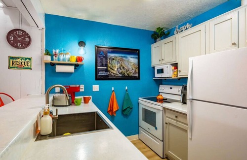 Angel Fire Condominio | Fire/EMS/RN/PD+Military Friendly