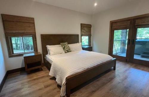 Demorest Casa | Fire Fly Retreat Cabin